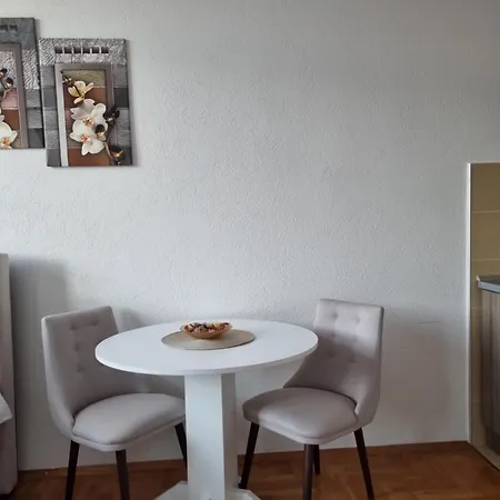 Mrakovica 1 Apartment