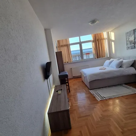 Mrakovica 1 Apartment *